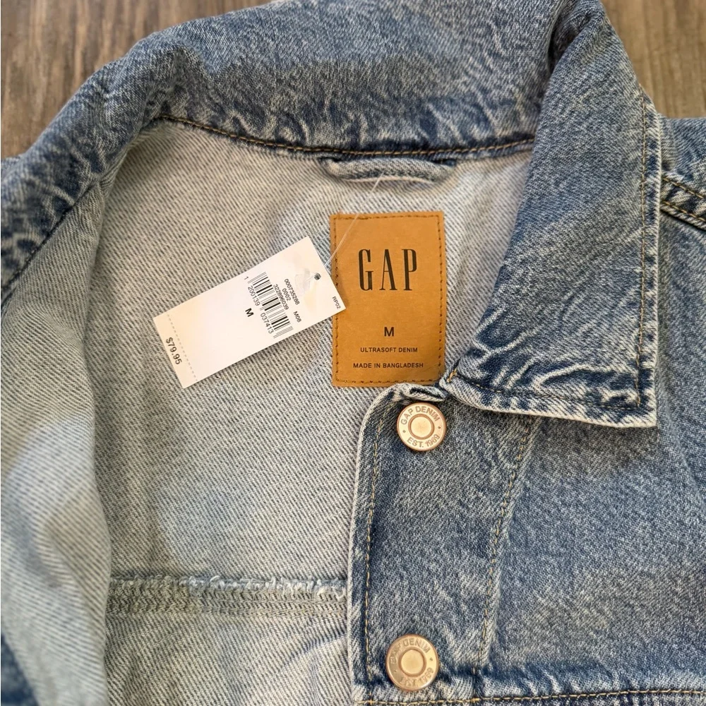 UltraSoft Icon Denim Crop Jacket - Picture 3 of 3